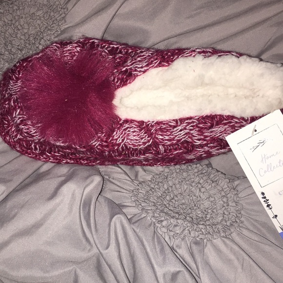 Slippers - Picture 2 of 2